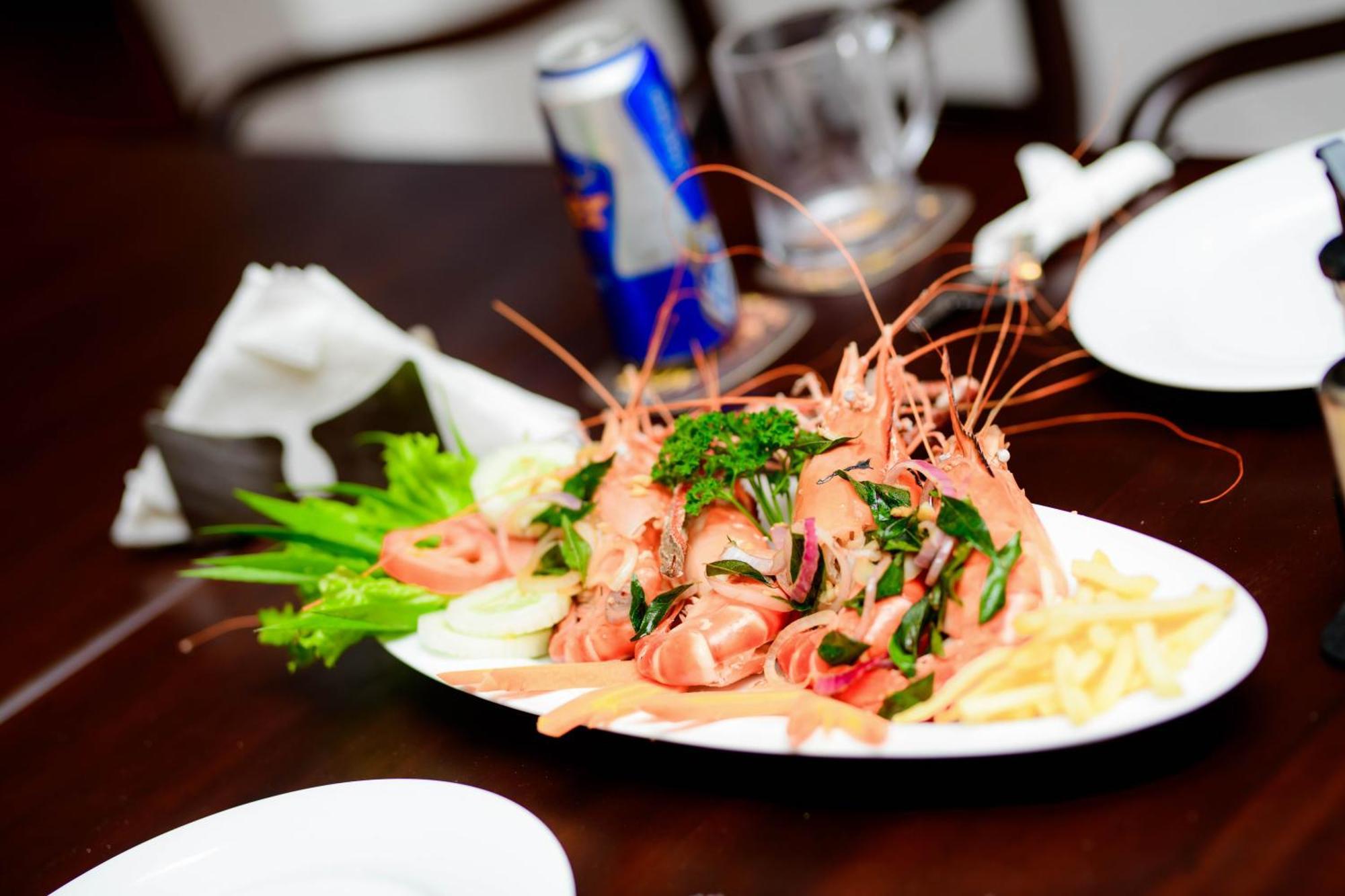 Royal Beach Hotel & Restaurant هيكادوفا المظهر الخارجي الصورة