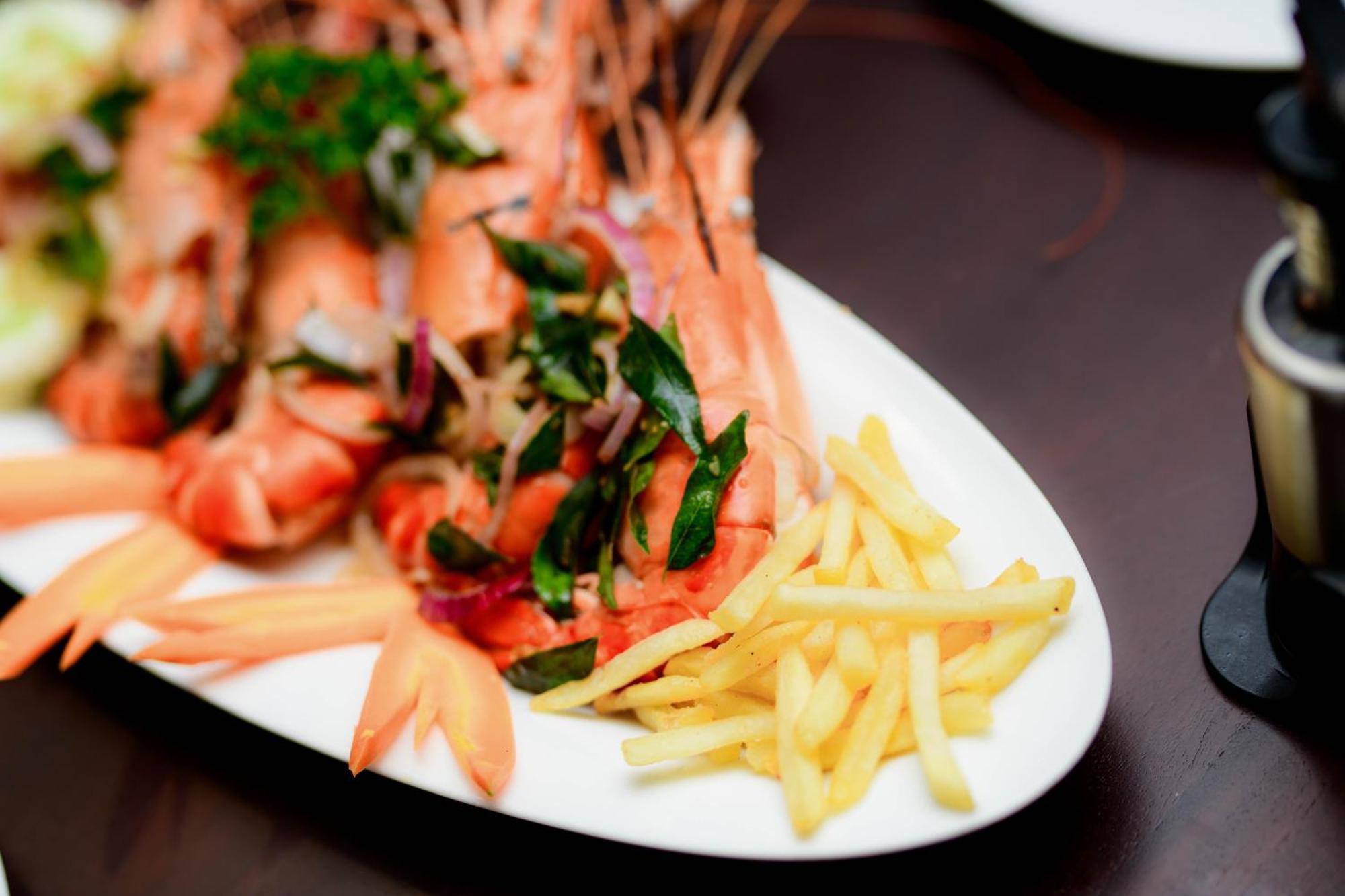 Royal Beach Hotel & Restaurant هيكادوفا المظهر الخارجي الصورة