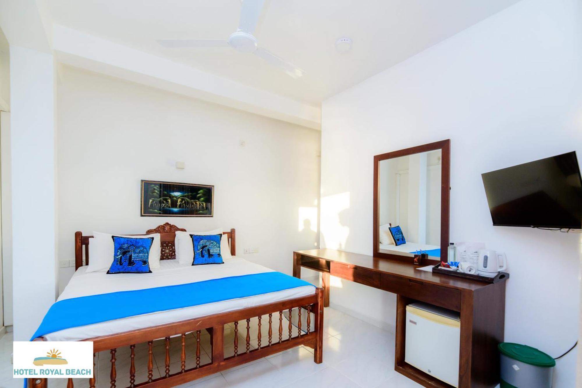 Royal Beach Hotel & Restaurant هيكادوفا المظهر الخارجي الصورة