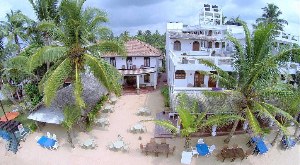 Royal Beach Hotel & Restaurant هيكادوفا المظهر الخارجي الصورة