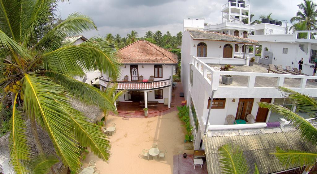 Royal Beach Hotel & Restaurant هيكادوفا المظهر الخارجي الصورة